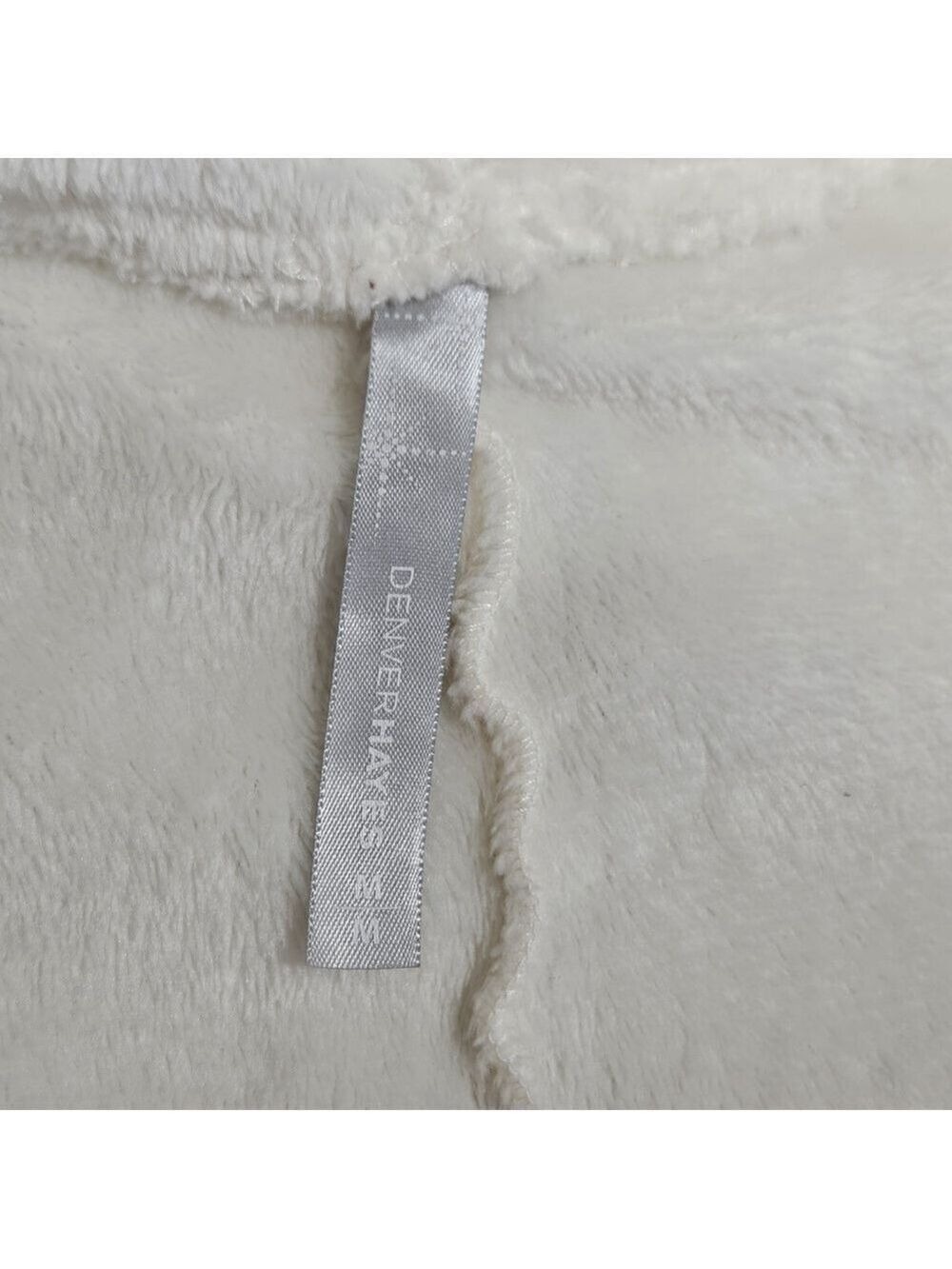 5/$25 Denver Hayes Women’s Polar Bear Hooded Pajama Soft Fleece Size Medium - Picture 4 of 5